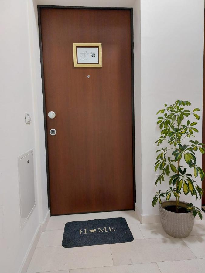 B & B Piazza Angioina L'Aquila Exterior photo
